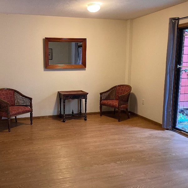 Furnished Finder property 421192_1 photo 7