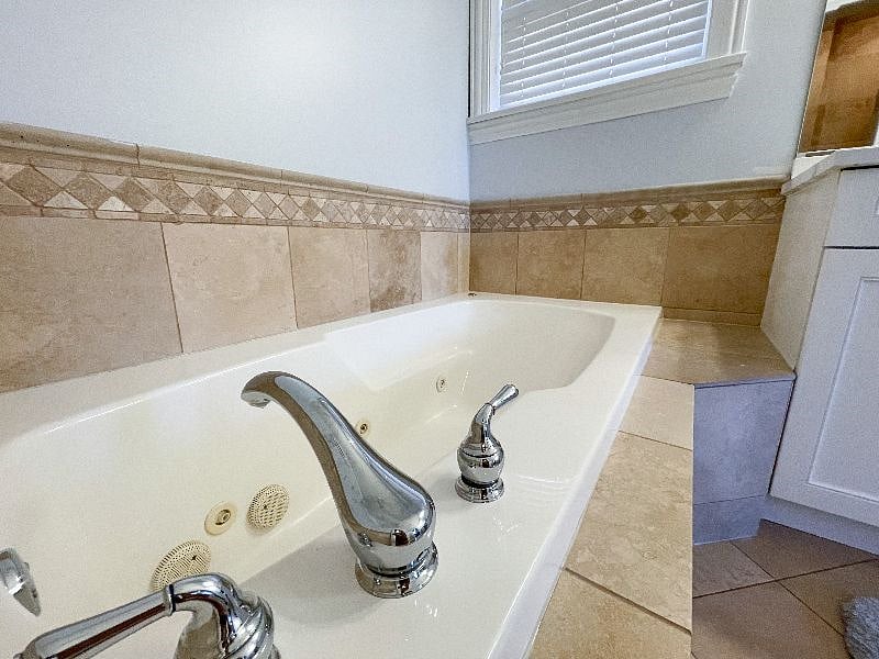 Furnished Finder property 421195_1 photo 23