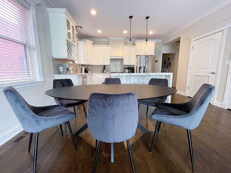Furnished Finder property 421195_1 photo 4