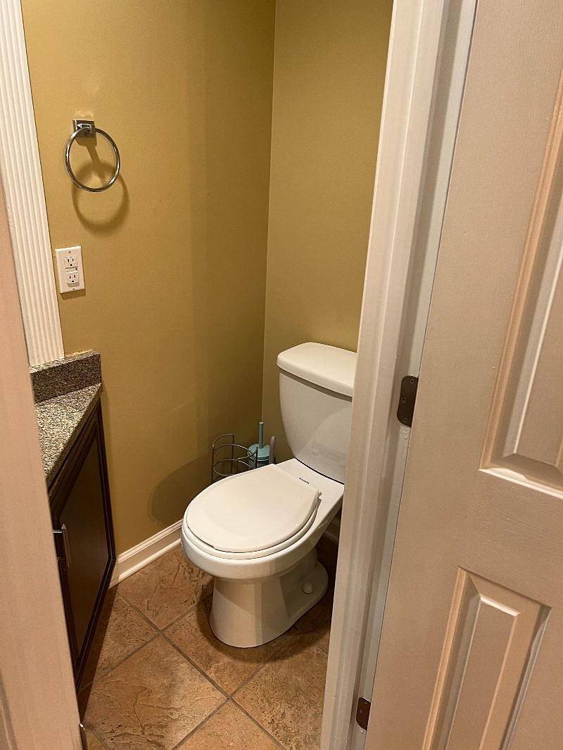 Furnished Finder property 421226_1 photo 10