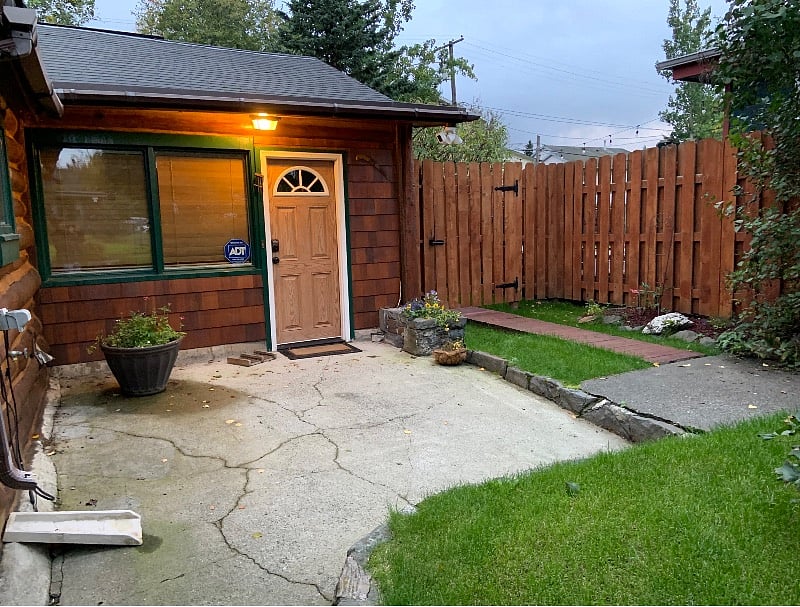 Furnished Finder property 421270_1 photo 3