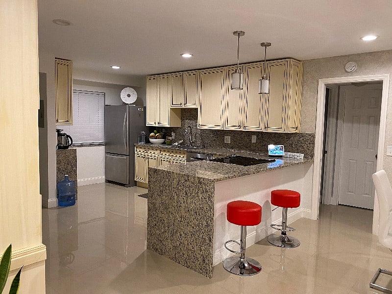 Furnished Finder property 421273_1 photo 3