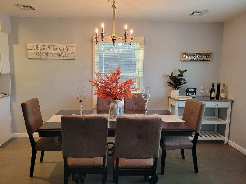 Furnished Finder property 421285_1 photo 3