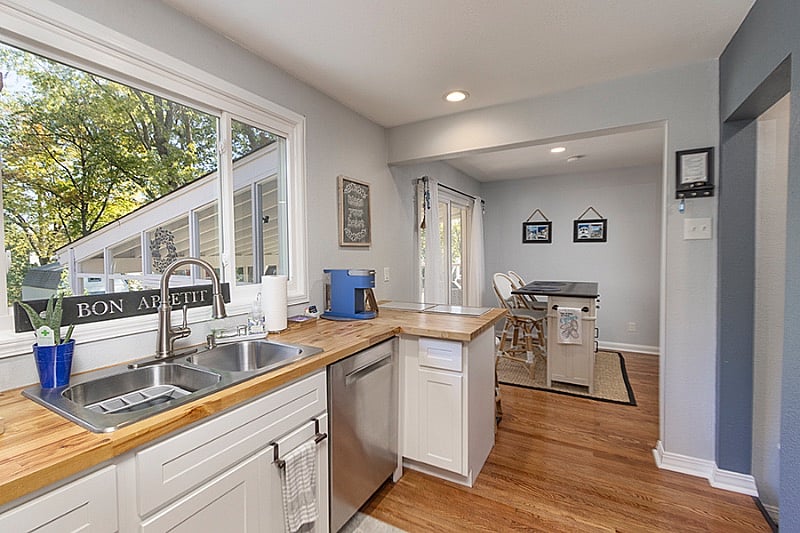 Furnished Finder property 421301_1 photo 11