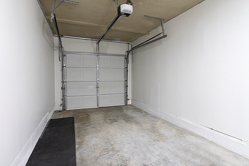 1 car garage