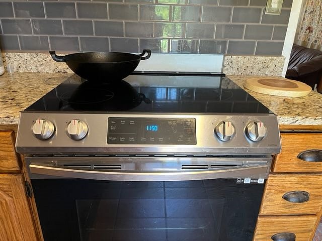 Furnished Finder property 421334_1 photo 9