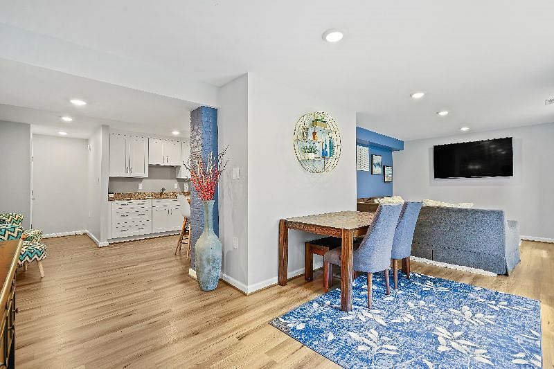 Furnished Finder property 421335_1 photo 3