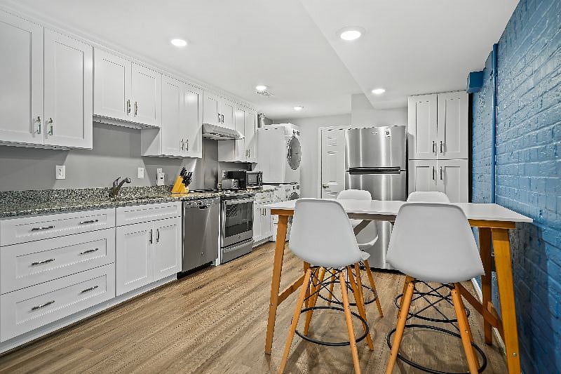 Furnished Finder property 421335_1 photo 8