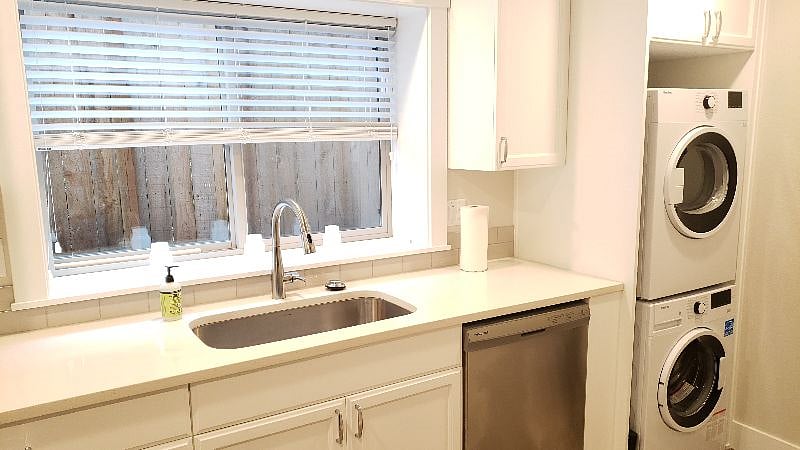 Furnished Finder property 421348_1 photo 10