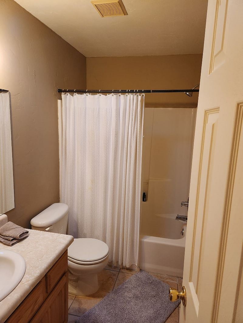 Furnished Finder property 421401_1 photo 4