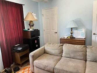 Furnished Finder property 421429_1 photo 3