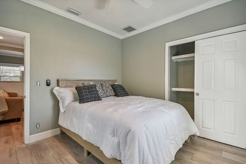 Queen Bed 2