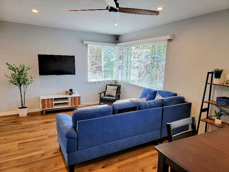Furnished Finder property 421459_1 photo 4