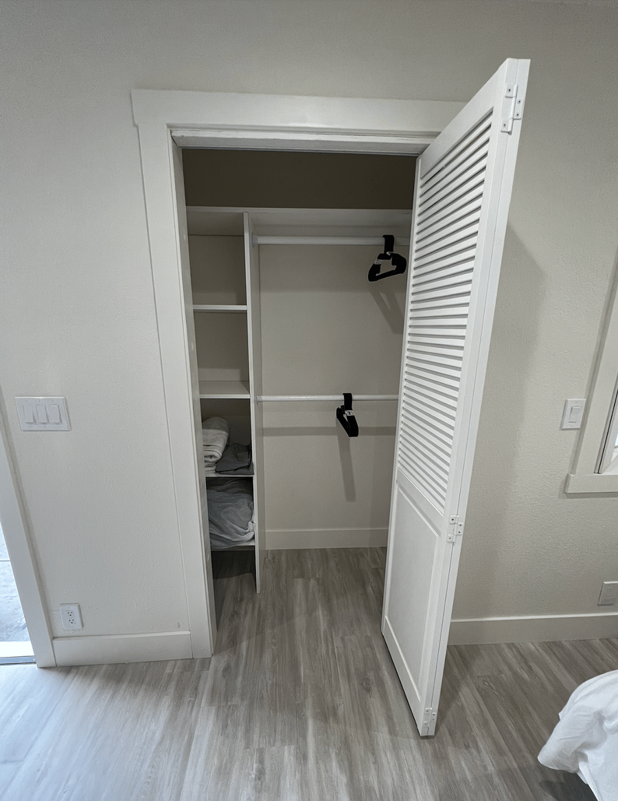 Furnished Finder property 421461_1 photo 8