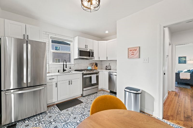 Furnished Finder property 421462_1 photo 5