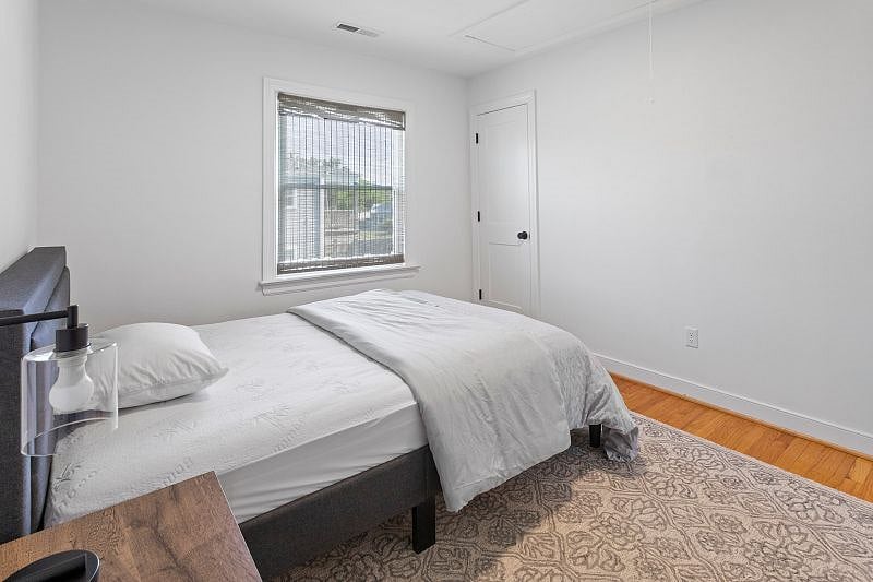 Furnished Finder property 421462_2 photo 20