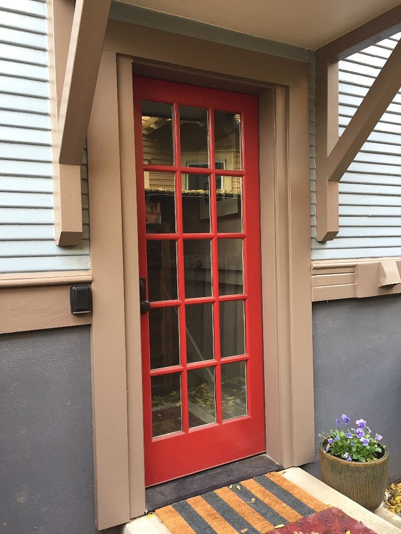 Private entry inside gate & well lit