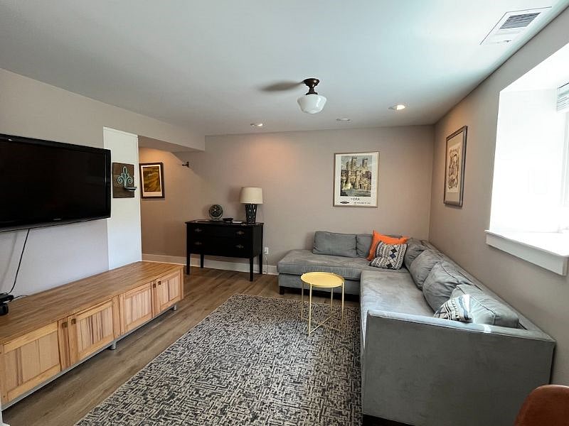 Furnished Finder property 421511_1 photo 5