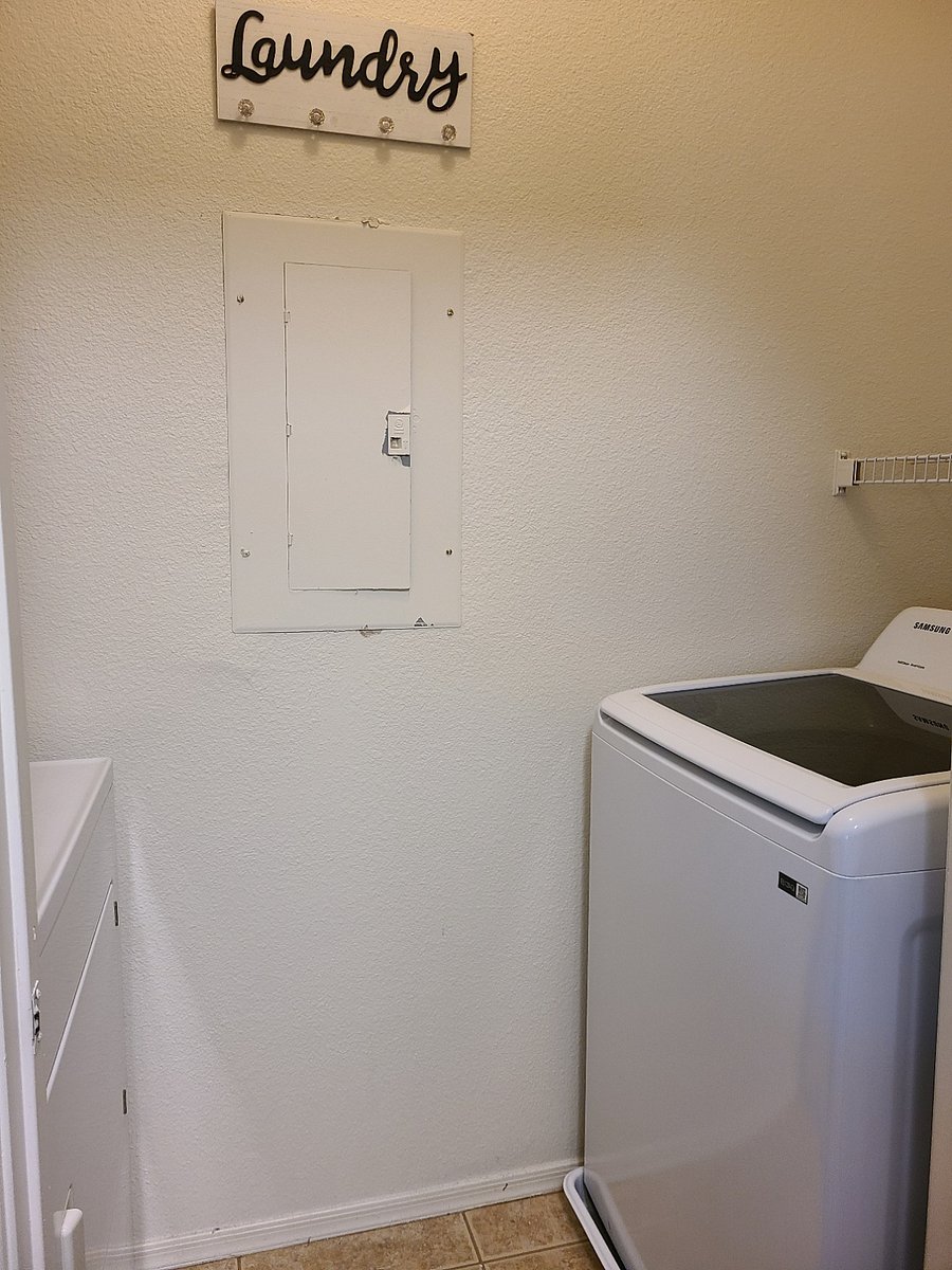 Furnished Finder property 421512_1 photo 30