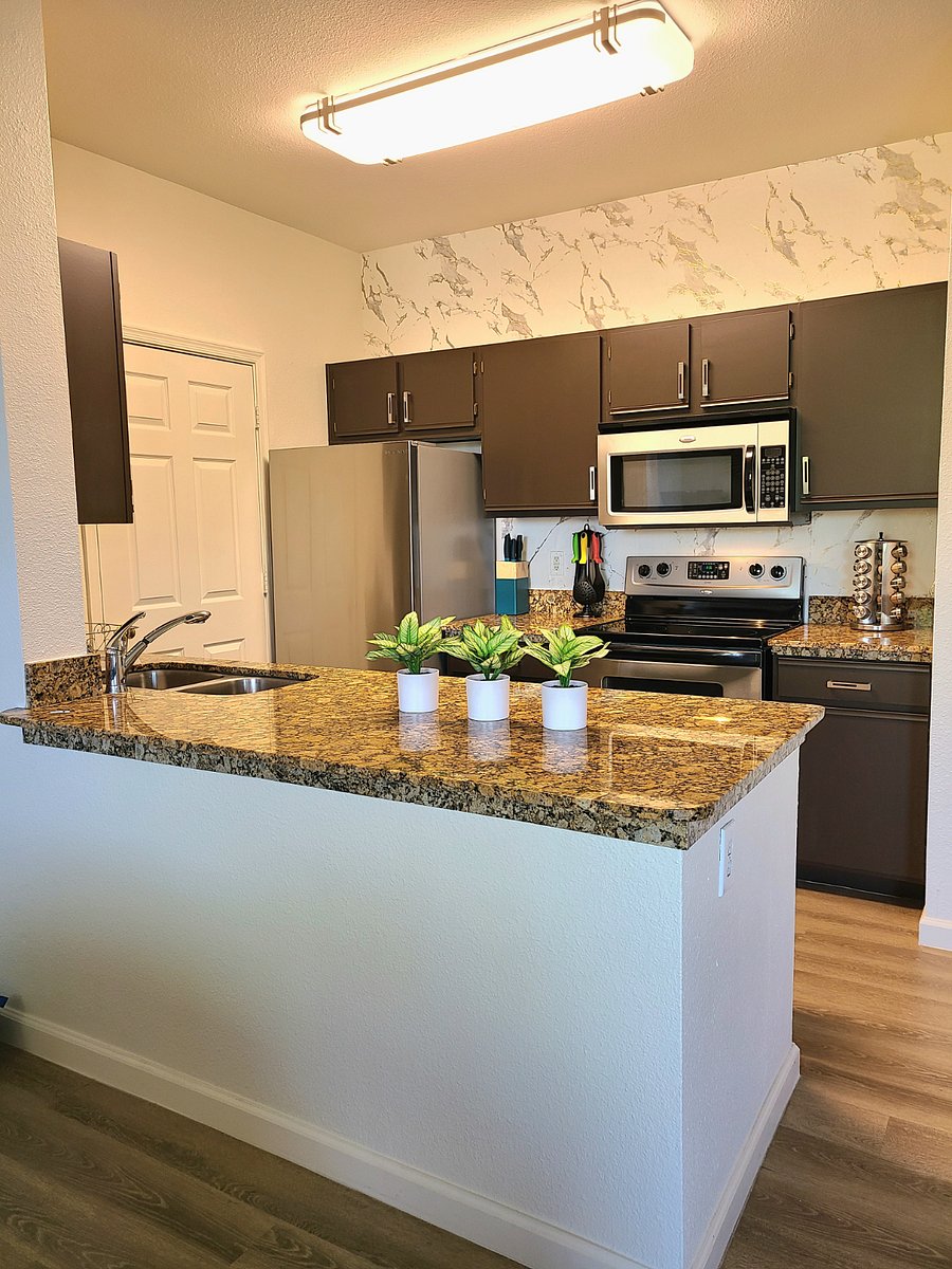 Furnished Finder property 421512_1 photo 4