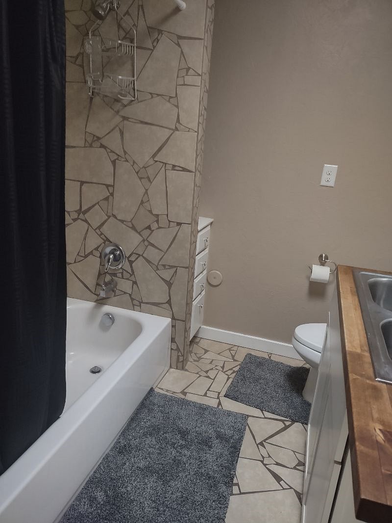 Furnished Finder property 421551_1 photo 13