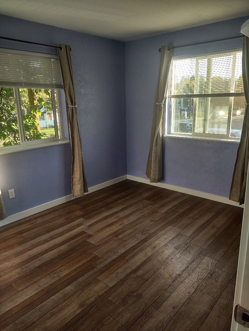 Furnished Finder property 421551_1 photo 14