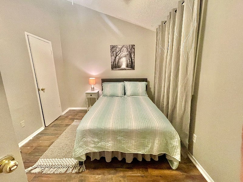 Furnished Finder property 421578_1 photo 3