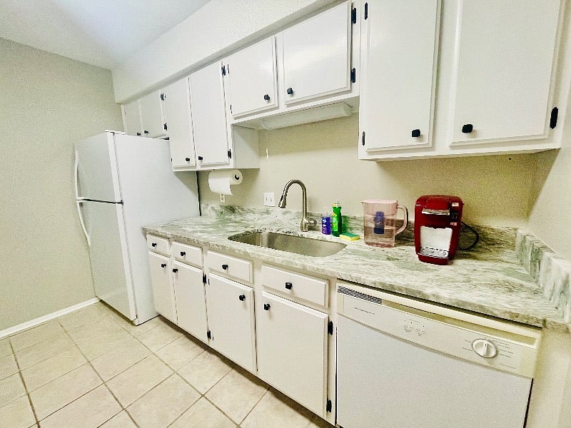 Furnished Finder property 421578_1 photo 10