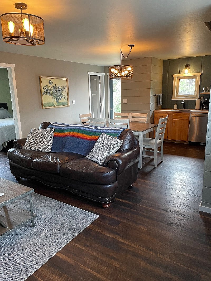 Furnished Finder property 421621_2 photo 8