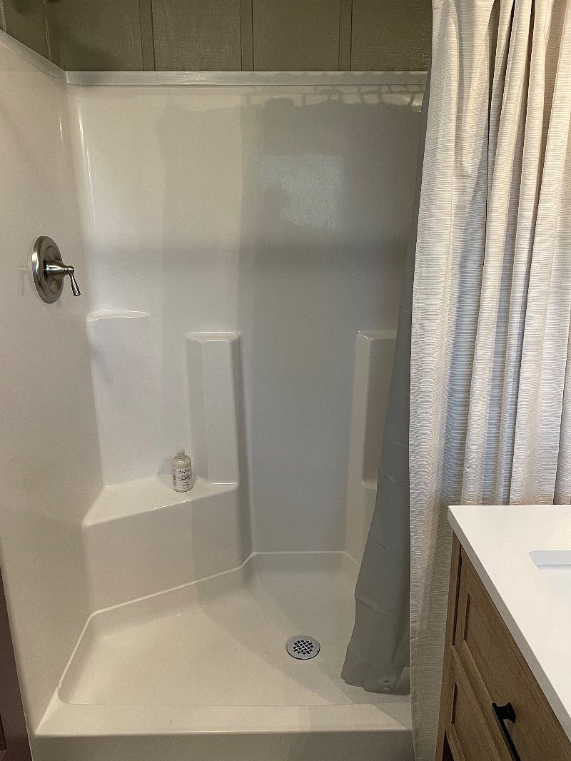 Furnished Finder property 421621_3 photo 3