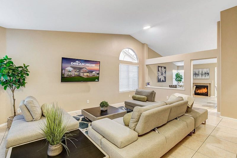 Furnished Finder property 421633_1 photo 5