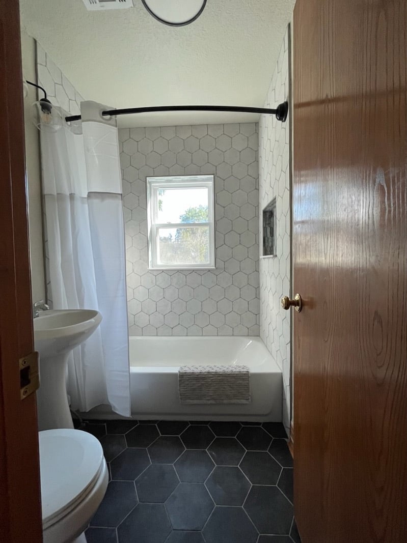 Furnished Finder property 421640_1 photo 12
