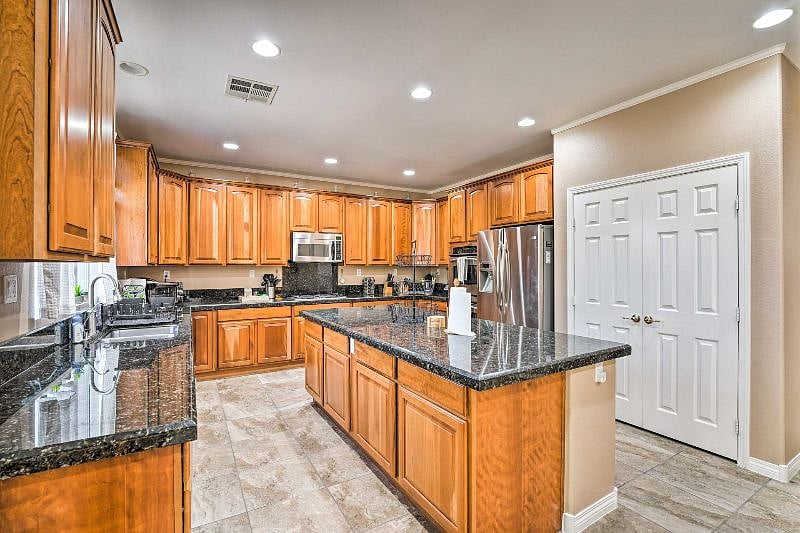 Furnished Finder property 421685_1 photo 6