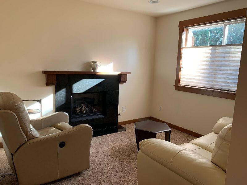 Furnished Finder property 421688_1 photo 4