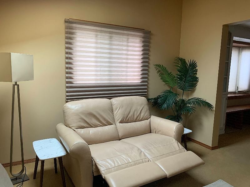Furnished Finder property 421688_2 photo 6