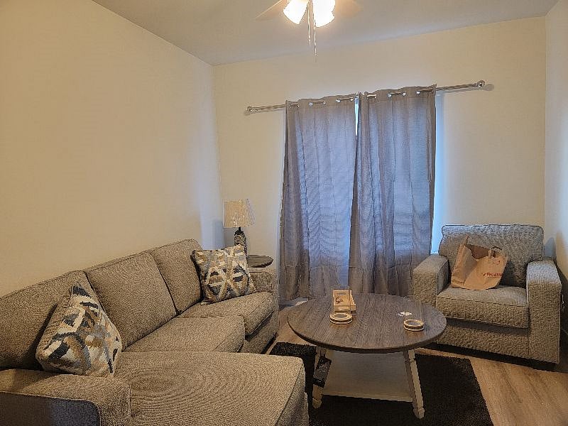 Furnished Finder property 421697_1 photo 12