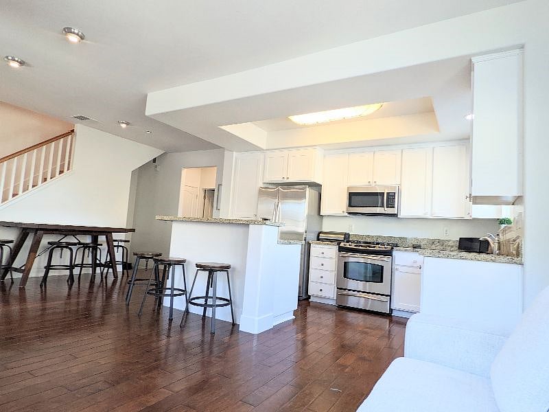 Furnished Finder property 421752_1 photo 4