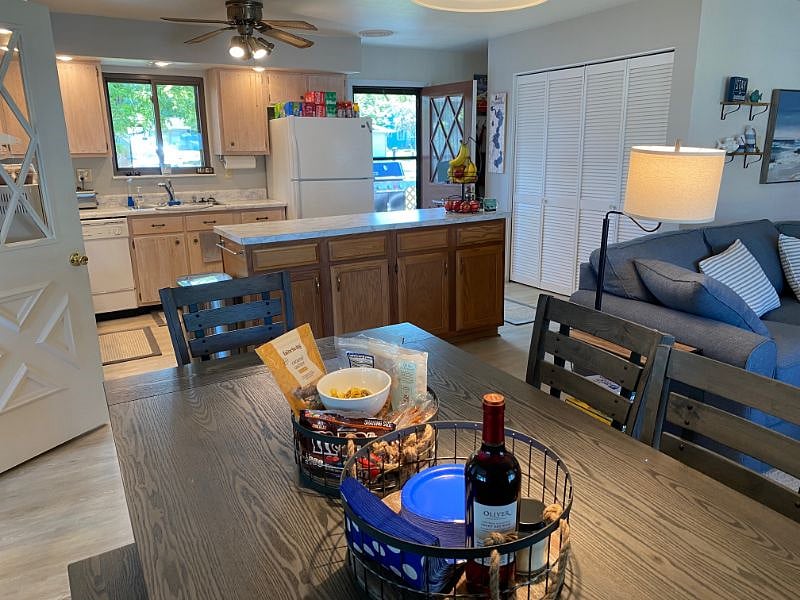 Furnished Finder property 421839_1 photo 6