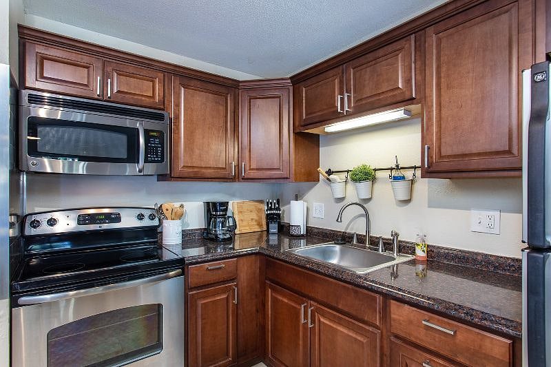 Furnished Finder property 421883_1 photo 4