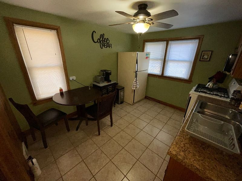 Furnished Finder property 421961_1 photo 23