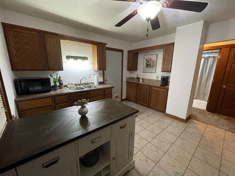 Furnished Finder property 421961_2 photo 4