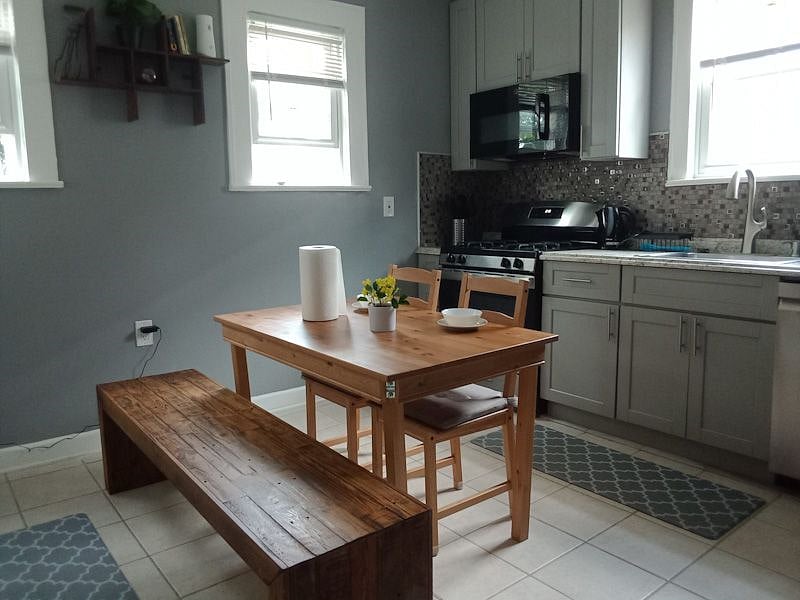 Furnished Finder property 421991_2 photo 10