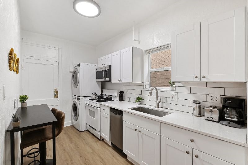 Furnished Finder property 422017_1 photo 12