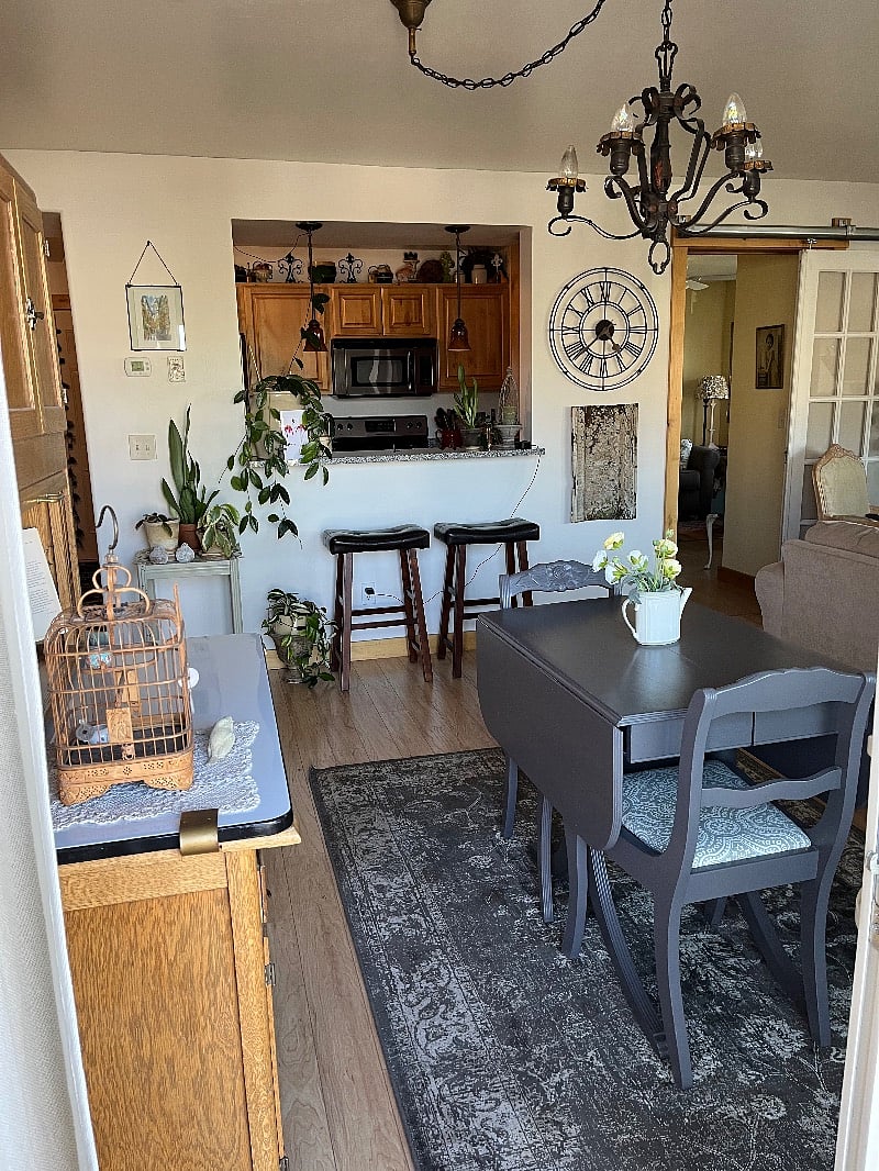 Furnished Finder property 422031_1 photo 3