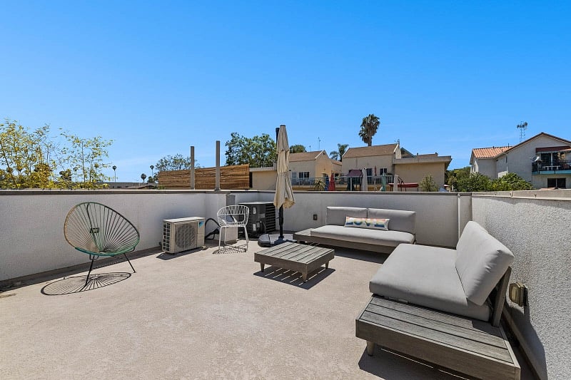 Furnished Finder property 422034_1 photo 17