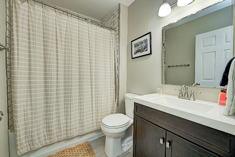 Furnished Finder property 422035_1 photo 8