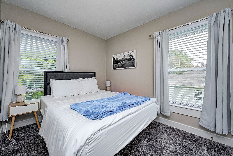 Furnished Finder property 422035_1 photo 11