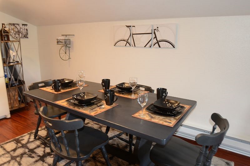 Furnished Finder property 422048_1 photo 3