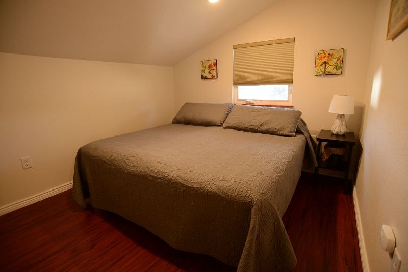 Furnished Finder property 422048_1 photo 5