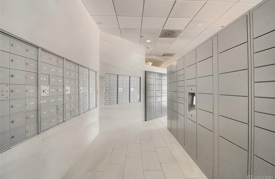 Package lockers for safe delivery